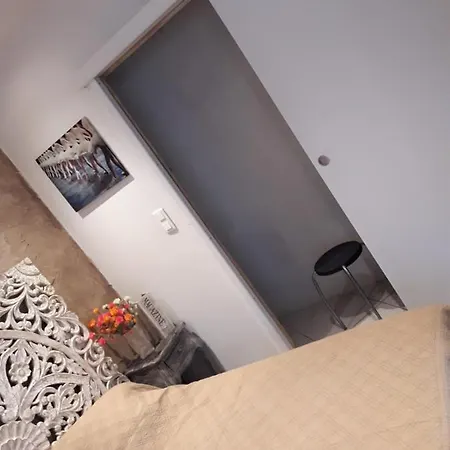 T1 bis ajaccio plaine de Cuttoli Casa vacanze Poggi